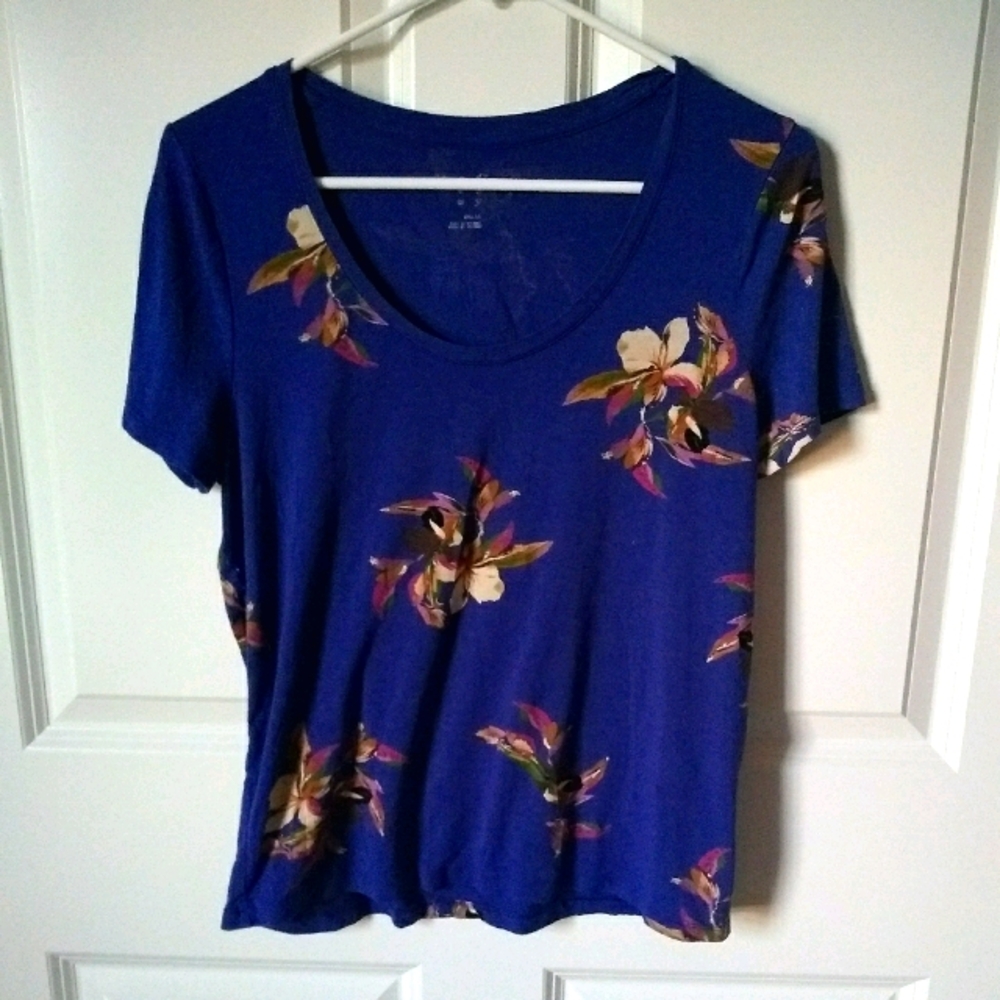 Floral t-shirt